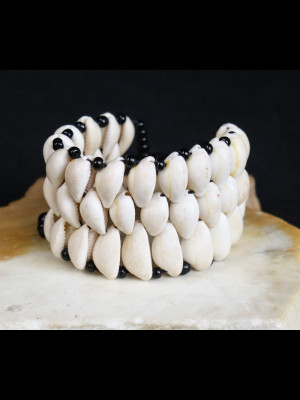 Bracelet en cauris