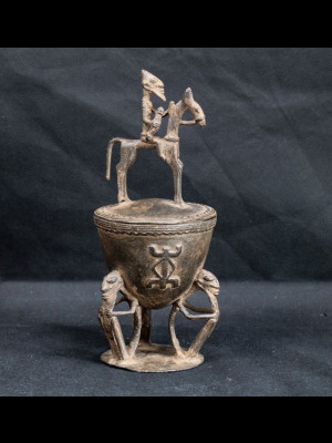 Pot rituel dogon (Mali)