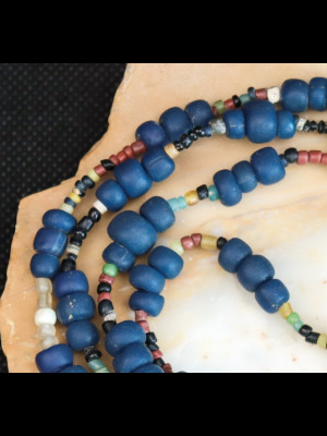 Petites perles Nila antiques en verre  (Mali)