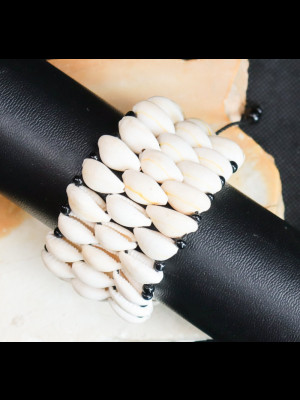 Bracelet en cauris