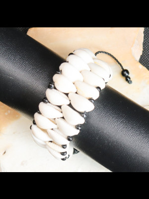 Bracelet en cauris
