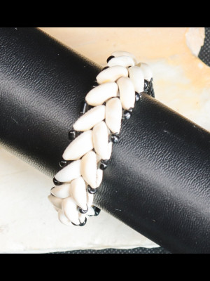 Bracelet en cauris