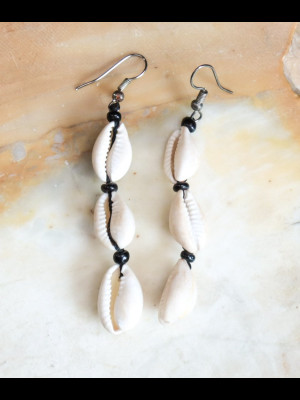 Boucles d'oreilles en cauris