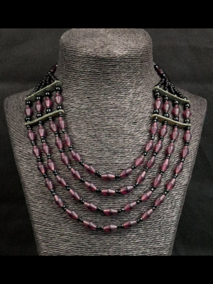 Collier perles en pâte de verre