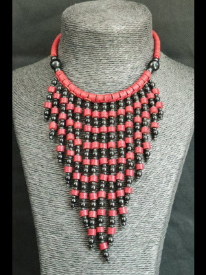 Collier perles koffi et perles en verre
