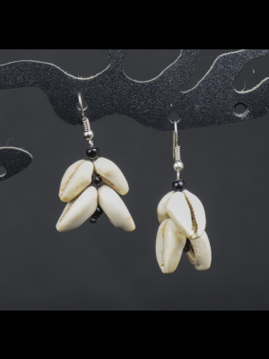 Boucles d'oreilles en cauris