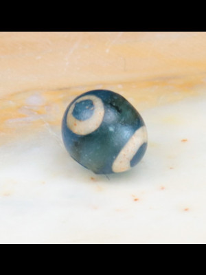 Antique perle islamique en verre