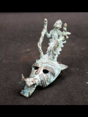 Masque en bronze (Mali))