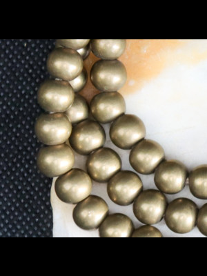 Fil de 107 perles en laiton