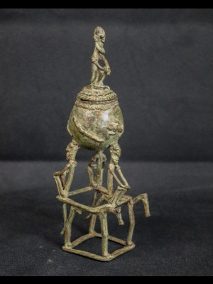 Pot rituel dogon (Mali)