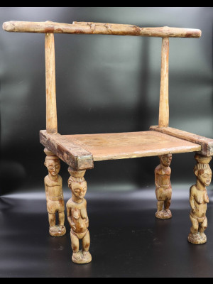 Rare chaise Baoulé (Côte d'Ivoire)