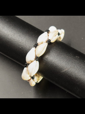 Bracelet en cauris