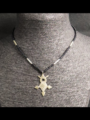 Collier croix touareg