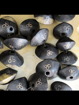 25 perles en bois 