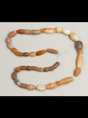 36 perles en pierre du Mali