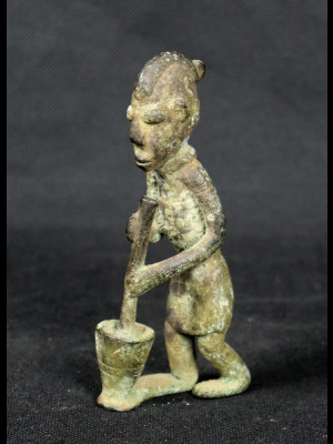 Statuette dogon en bronze (Mali)