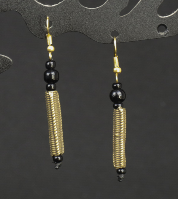 Lot De 2 Paires De Boucles D'oreilles Carte De L'Afrique - Neuf Avec étiquettes - Doré