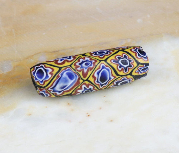 Perle De Commerce Ancienne - Verre Murano Millefiori - Perle Africaine 9 Mm - Tube Multicolore
